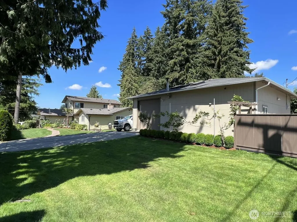 11858 SE 236th Street Kent WA 98031