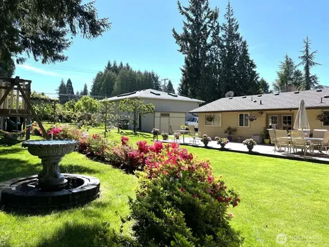 11858 SE 236th Street Kent WA 98031