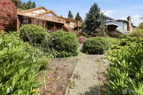 10422 45th Street Ct E Edgewood WA 98372