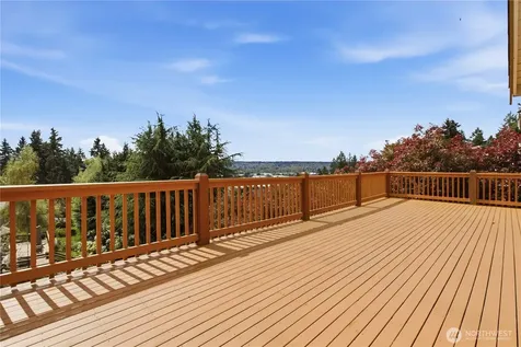 10422 45th Street Ct E Edgewood WA 98372