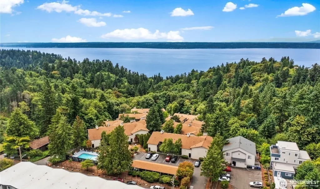 13235 12th Avenue SW Burien WA 98146