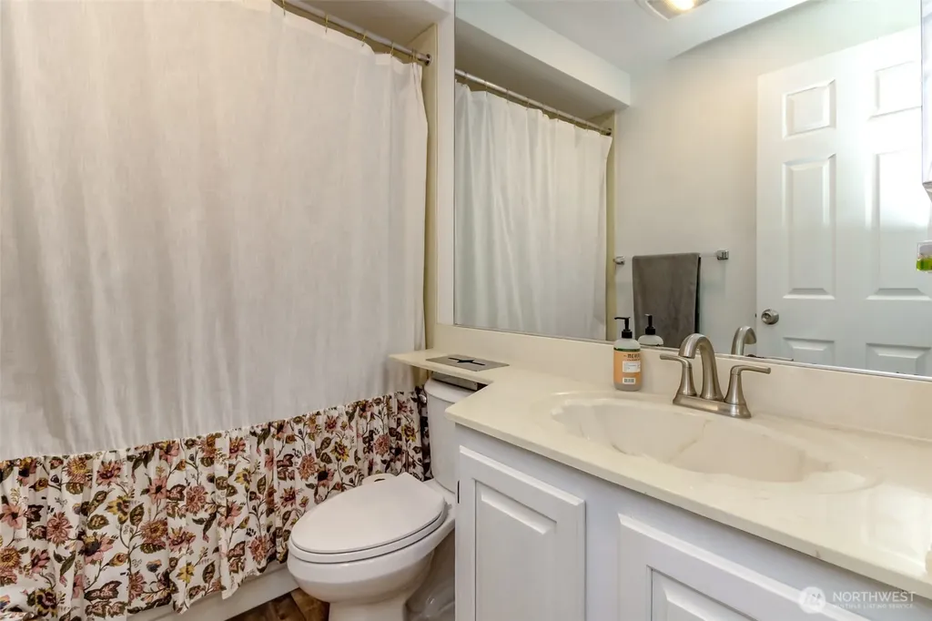 13235 12th Avenue SW Burien WA 98146
