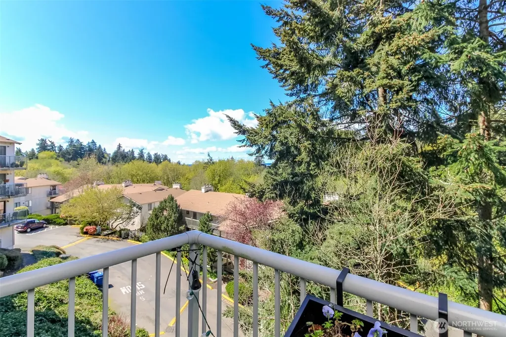 13235 12th Avenue SW Burien WA 98146