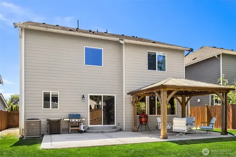 8223 49th Street NE Marysville WA 98270