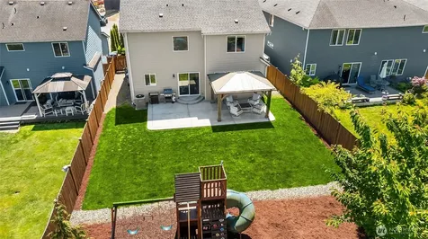 8223 49th Street NE Marysville WA 98270