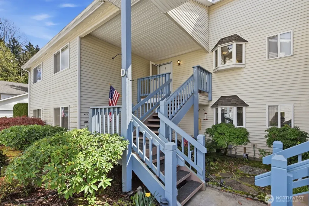 20617 28th Avenue W Lynnwood WA 98036