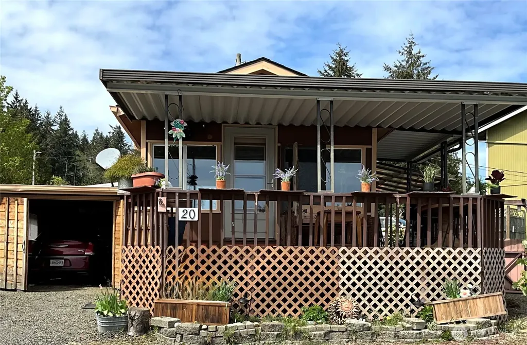 18289 E State Route 3 (WA-3) Allyn WA 98524