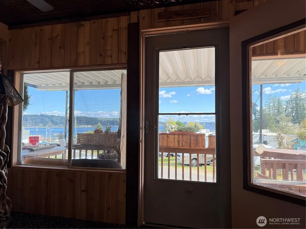 18289 E State Route 3 (WA-3) Allyn WA 98524
