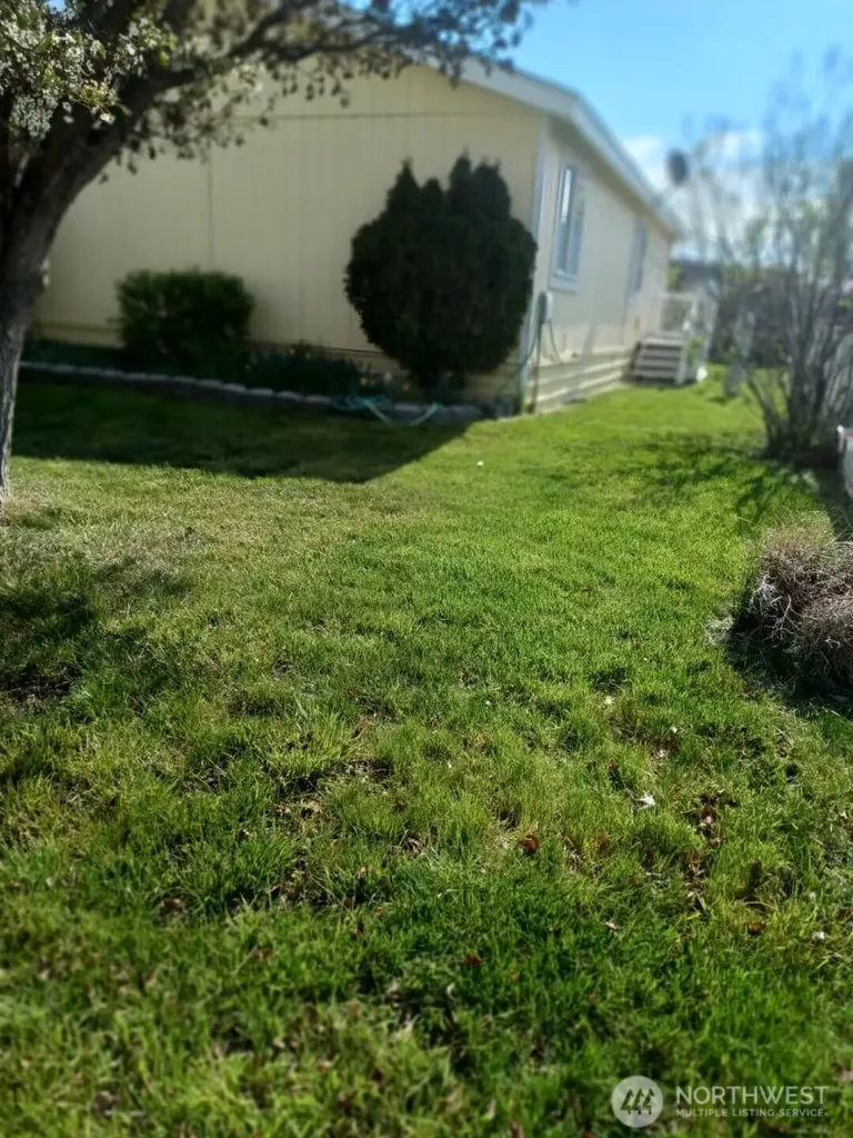 3211 W Wapato Drive Moses Lake WA 98837