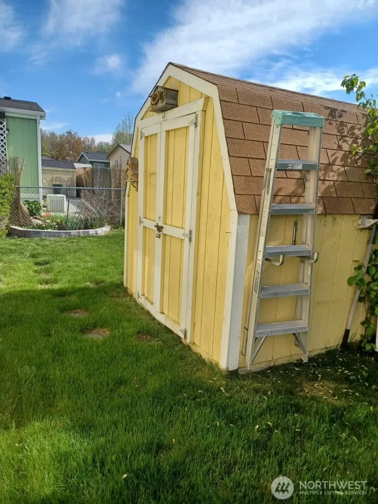3211 W Wapato Drive Moses Lake WA 98837