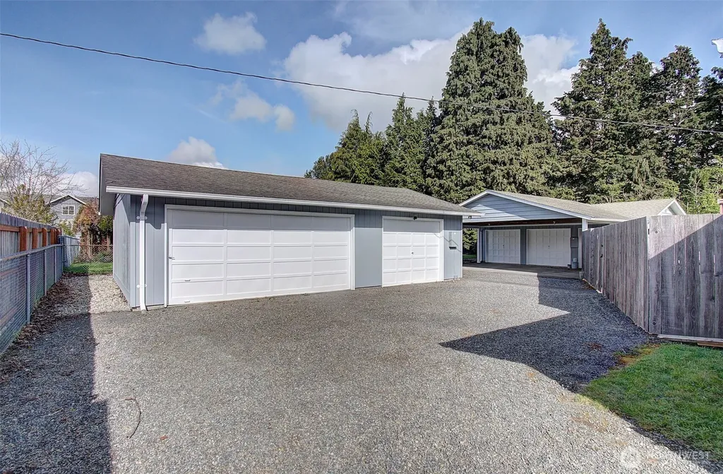 1807 N Tower Avenue Centralia WA 98531