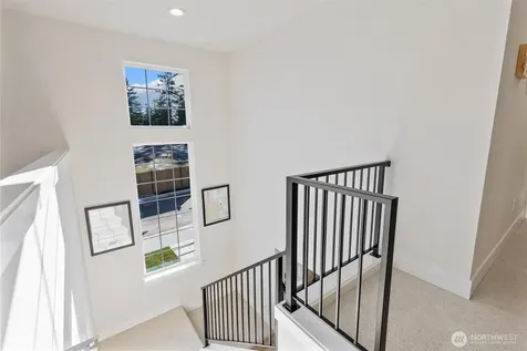 25 213th Place SW Bothell WA 98021