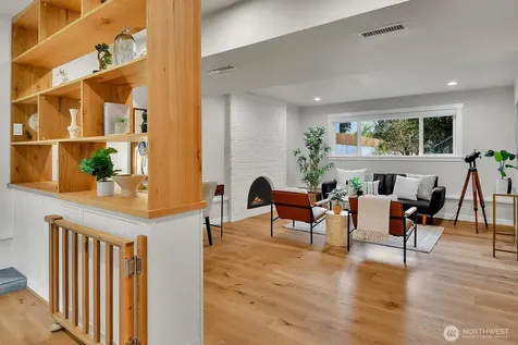 21023 46th Avenue SE Bothell WA 98021
