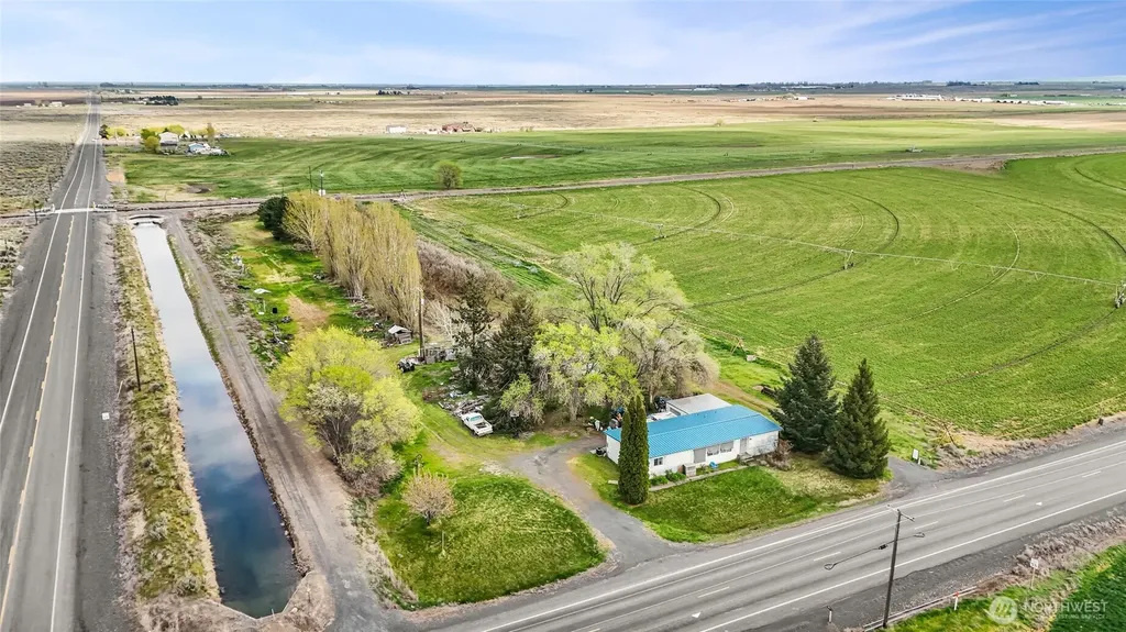 8959 E NW Ephrata WA 98823