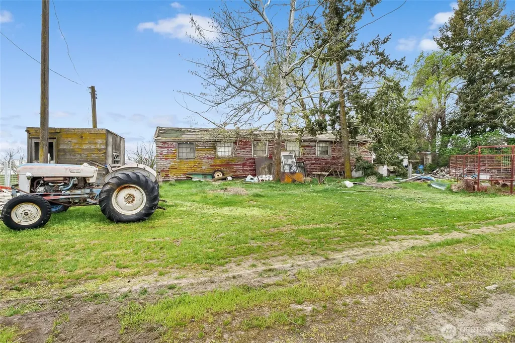 8959 E NW Ephrata WA 98823