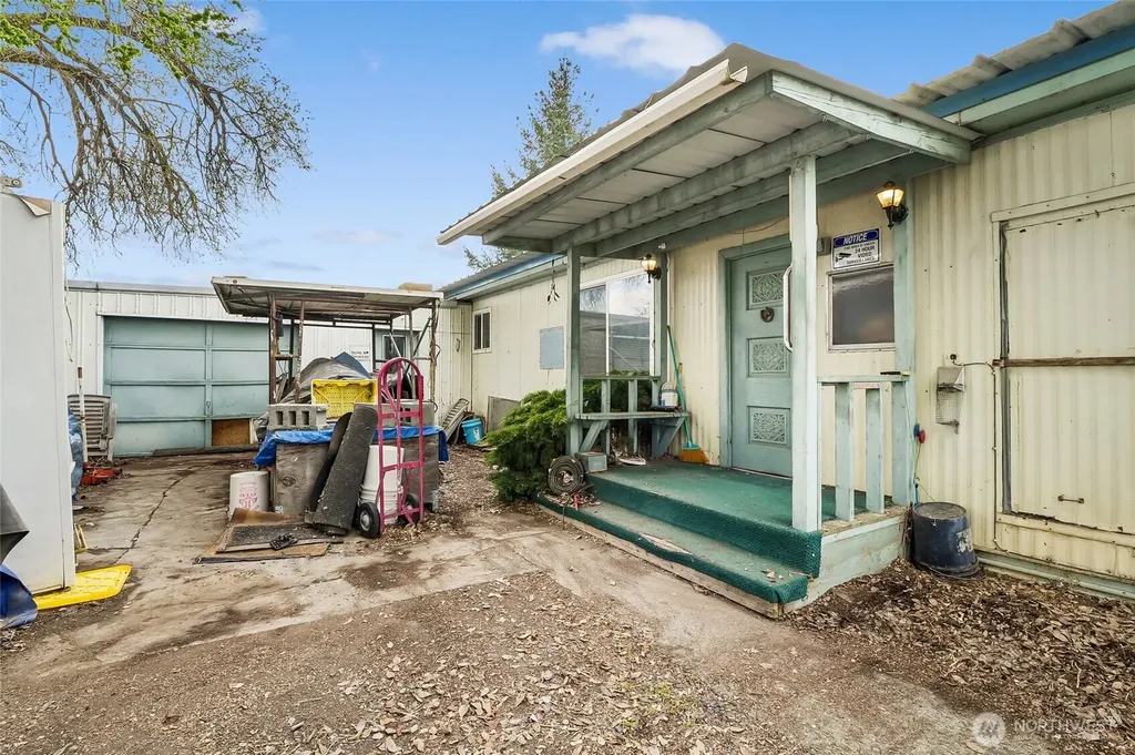 8959 E NW Ephrata WA 98823