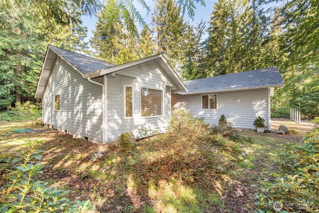 113 N Jensen Road Port Angeles WA 98362