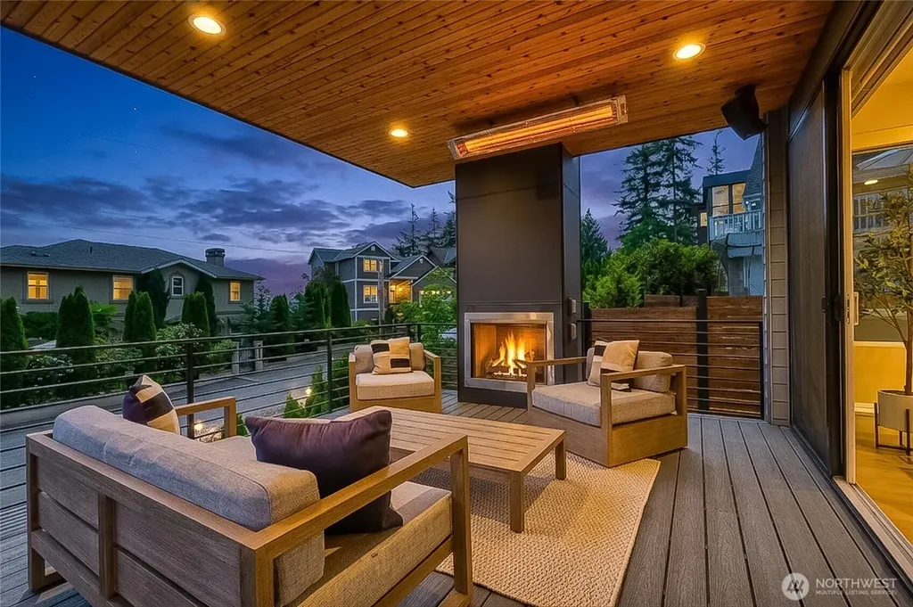 11855 89th Place NE Kirkland WA 98034