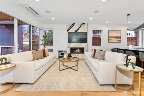 11855 89th Place NE Kirkland WA 98034