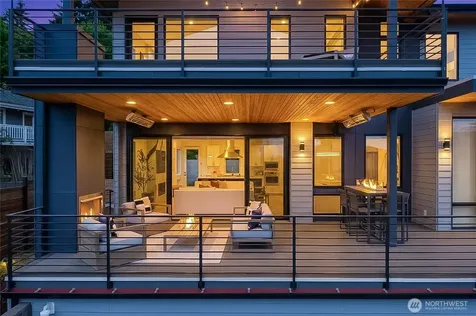 11855 89th Place NE Kirkland WA 98034
