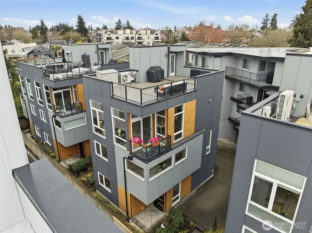1926 Ferry Avenue SW Seattle WA 98116