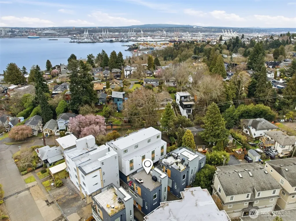 1926 Ferry Avenue SW Seattle WA 98116