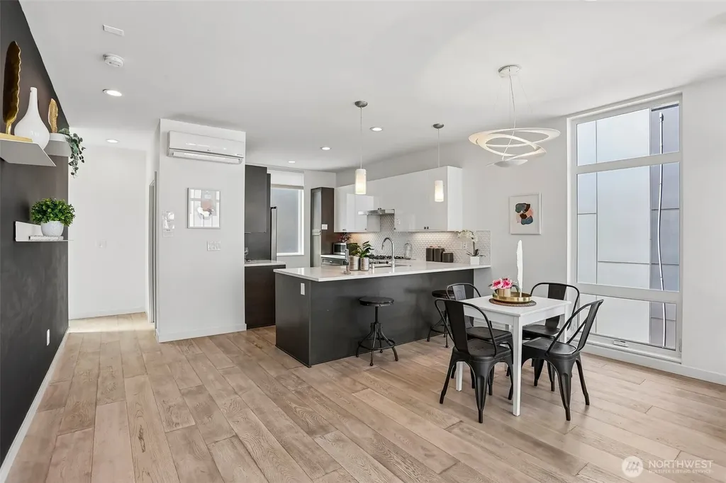 1926 Ferry Avenue SW Seattle WA 98116