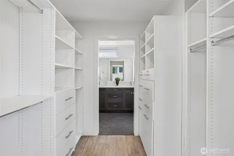 1926 Ferry Avenue SW Seattle WA 98116
