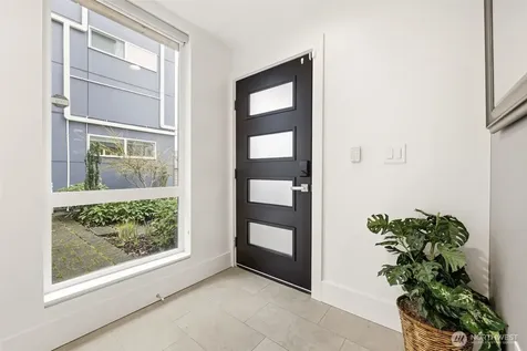 1926 Ferry Avenue SW Seattle WA 98116