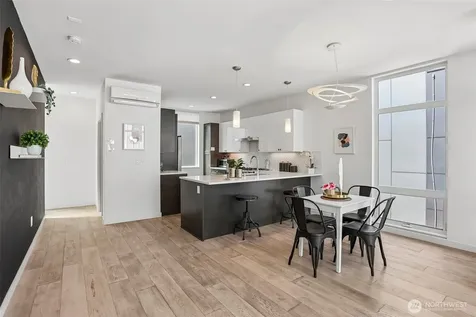 1926 Ferry Avenue SW Seattle WA 98116
