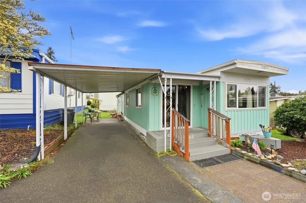 18501 52nd Avenue W Lynnwood WA 98037