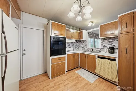 18501 52nd Avenue W Lynnwood WA 98037