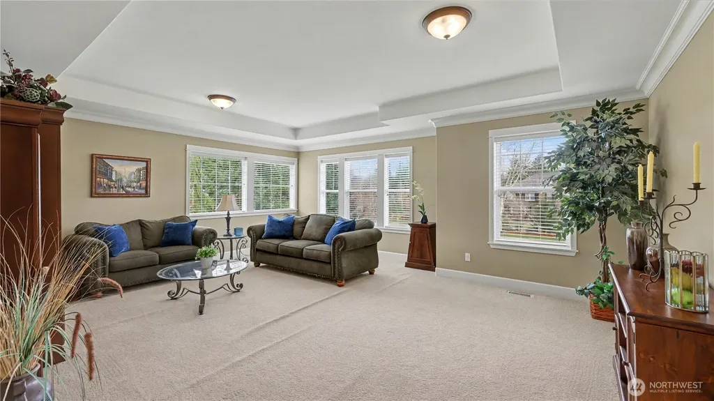 31045 219th Way SE Black Diamond WA 98010