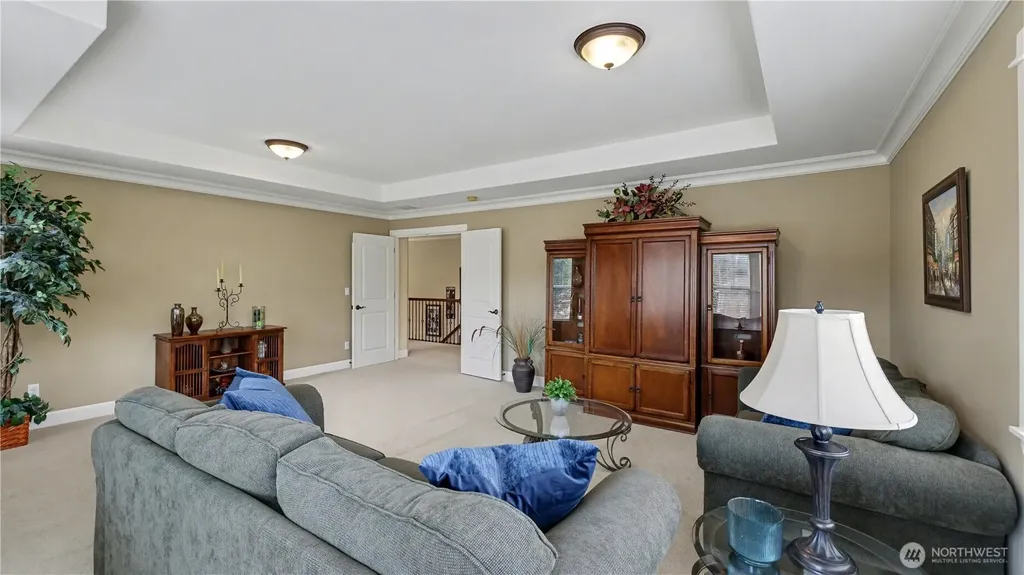 31045 219th Way SE Black Diamond WA 98010