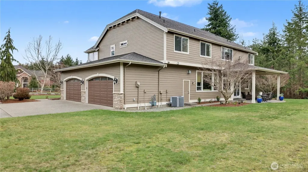 31045 219th Way SE Black Diamond WA 98010