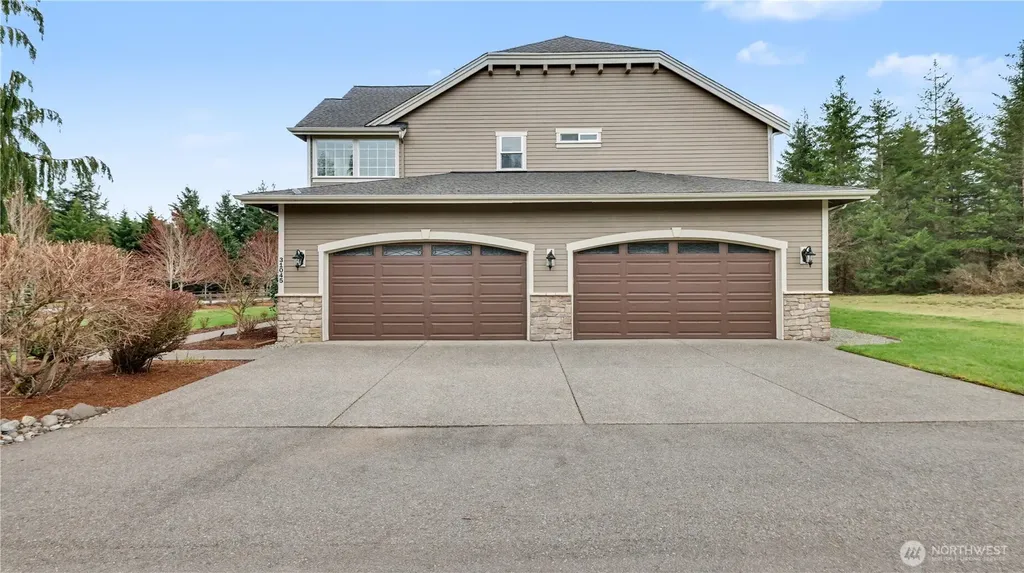31045 219th Way SE Black Diamond WA 98010