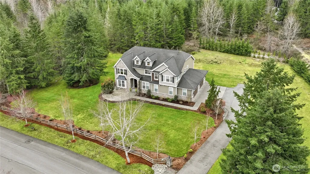 31045 219th Way SE Black Diamond WA 98010