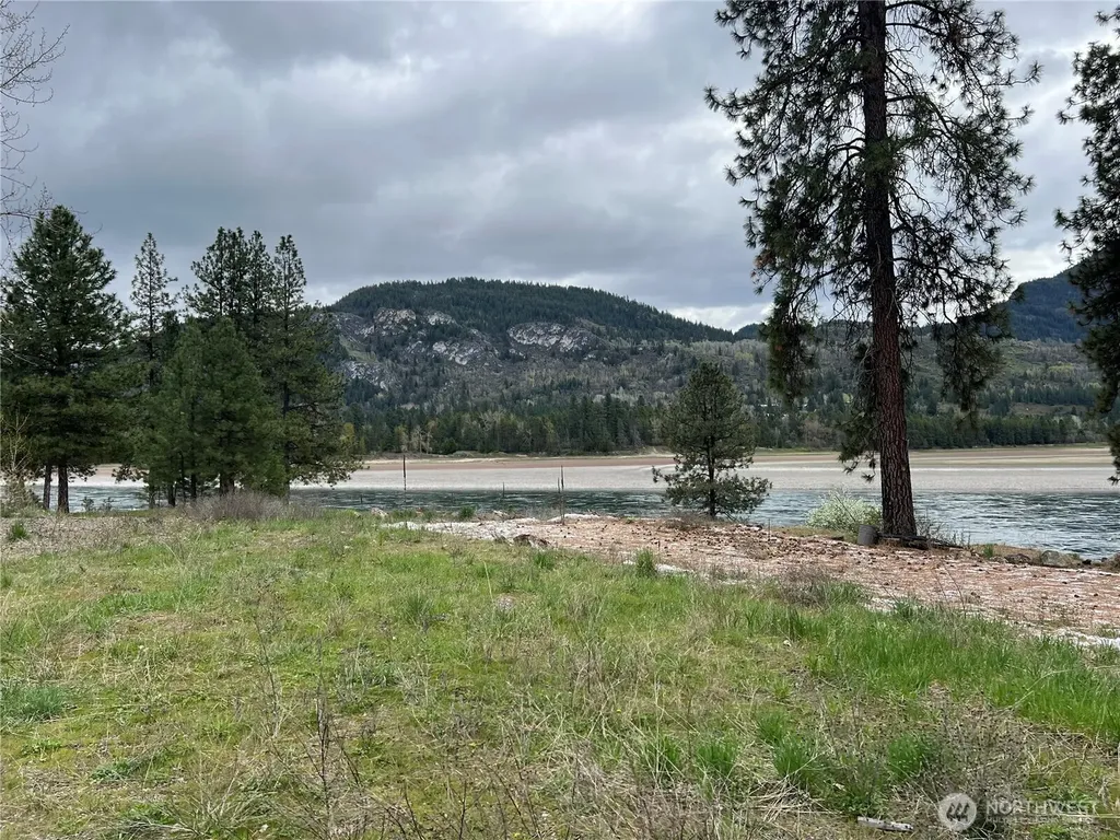 4239 Northport Flat Creek Road Northport WA 99157
