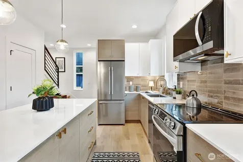 2006 19th Avenue S Seattle WA 98144