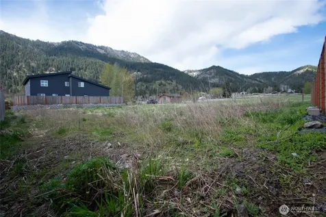 618 Ski Hill Drive Leavenworth WA 98826