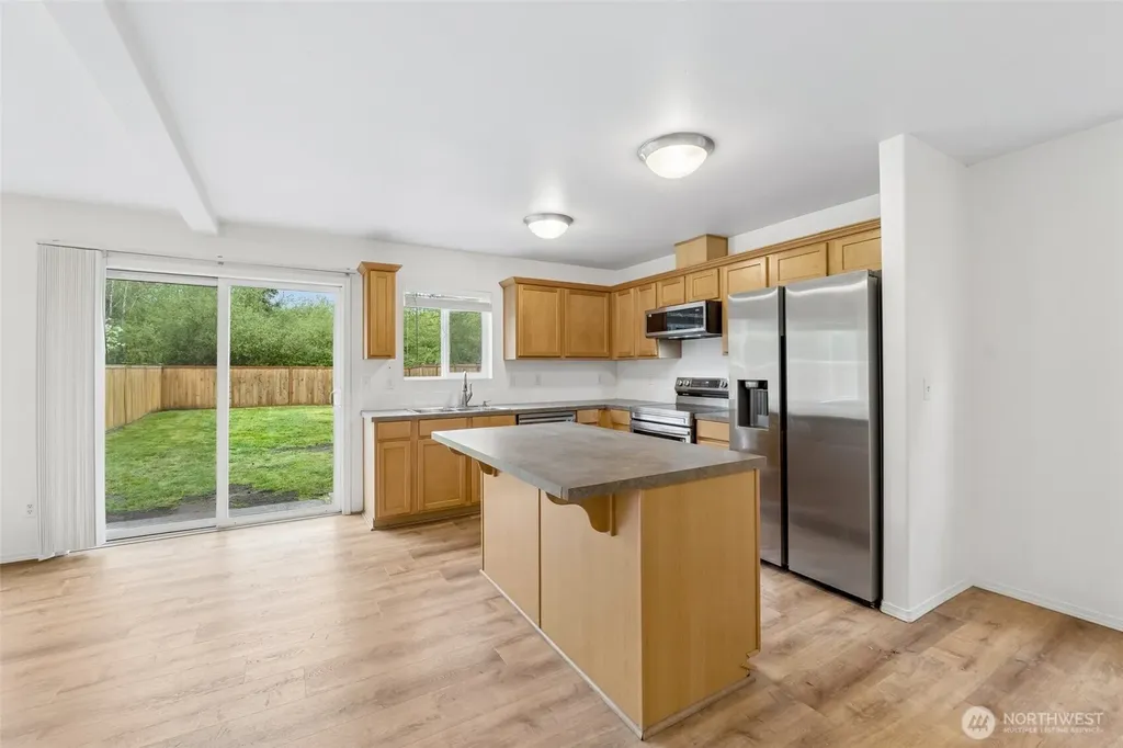 3650 Tribute Avenue E Fife WA 98424