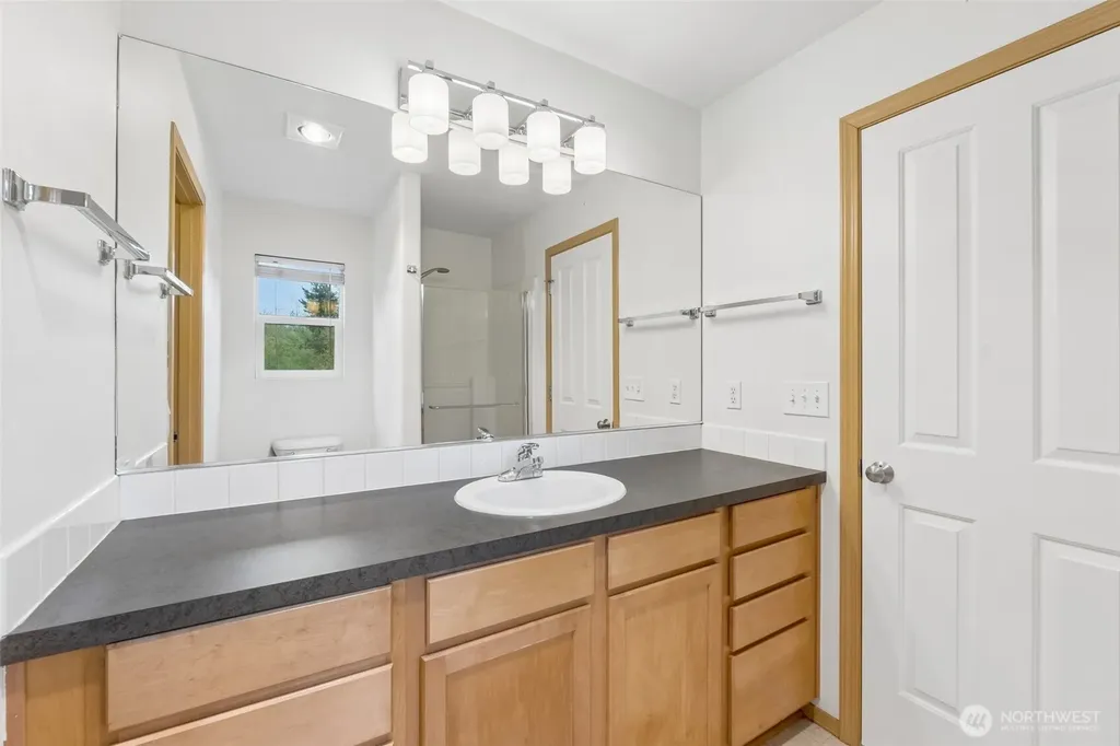 3650 Tribute Avenue E Fife WA 98424