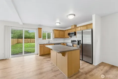3650 Tribute Avenue E Fife WA 98424