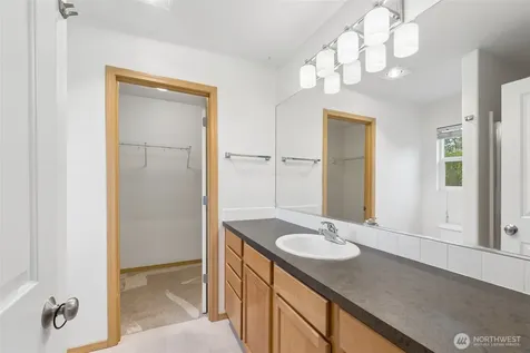 3650 Tribute Avenue E Fife WA 98424
