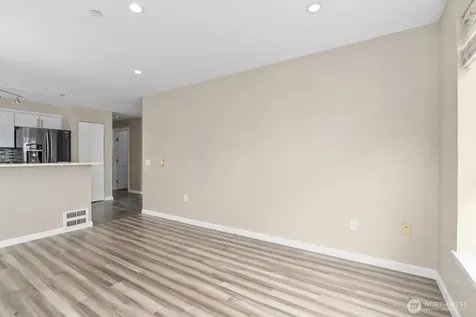 12334 31st Avenue NE Seattle WA 98125