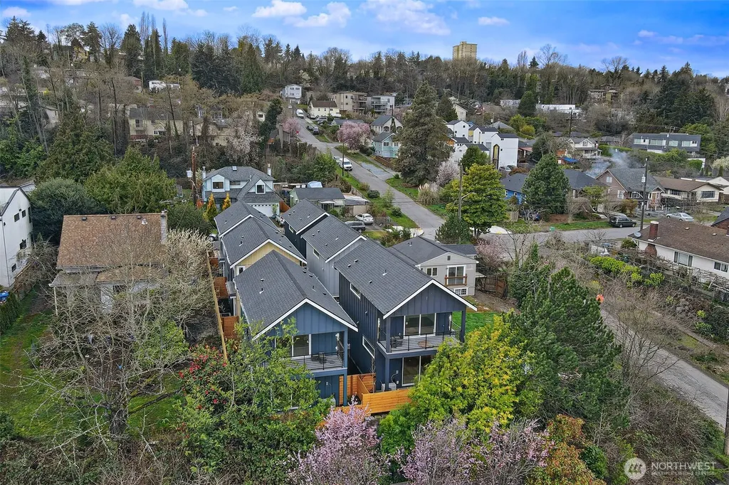 2006 19th Avenue S Seattle WA 98144