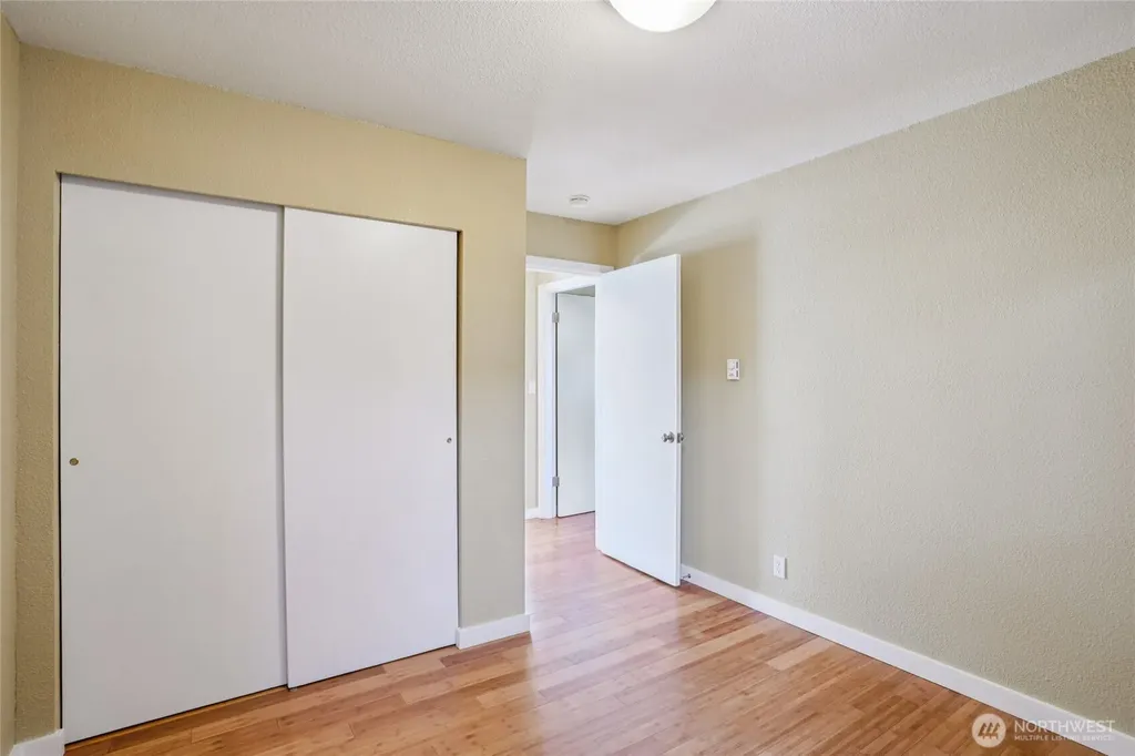 5321 N Pearl Street Tacoma WA 98407