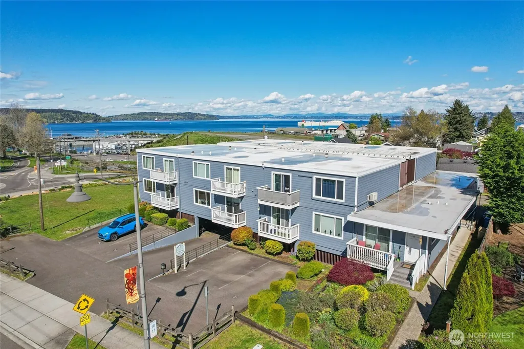 5321 N Pearl Street Tacoma WA 98407