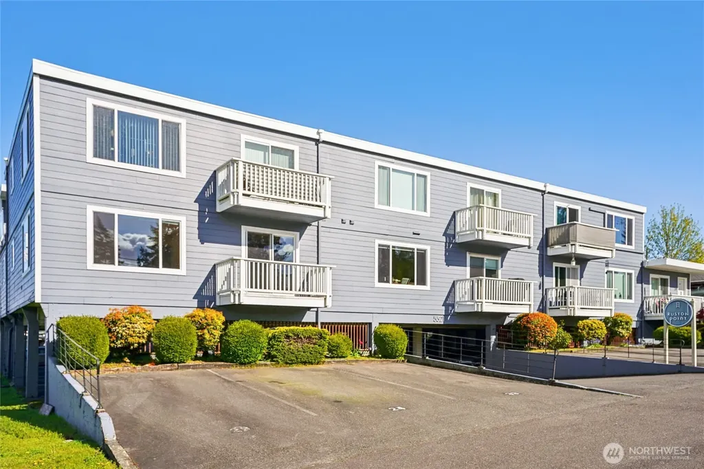 5321 N Pearl Street Tacoma WA 98407