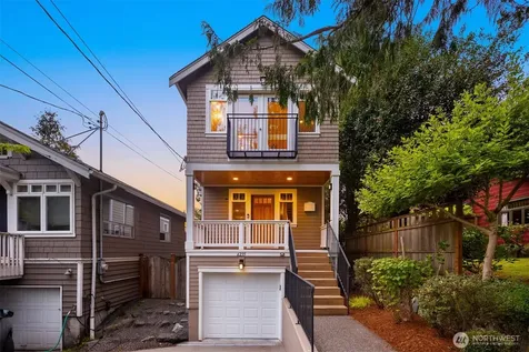 6235 31st Avenue NE Seattle WA 98115
